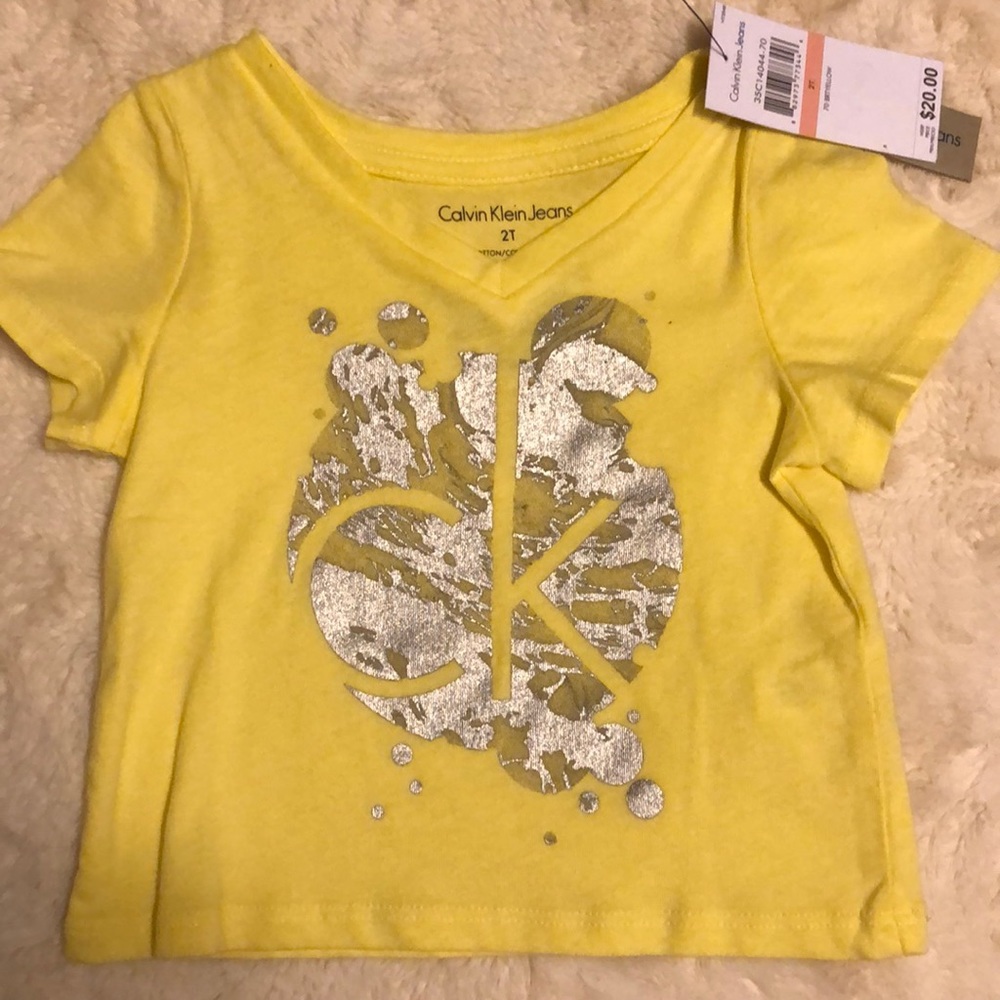 💥 CCO SALE💥 Calvin Klein 2T Toddler Shirt